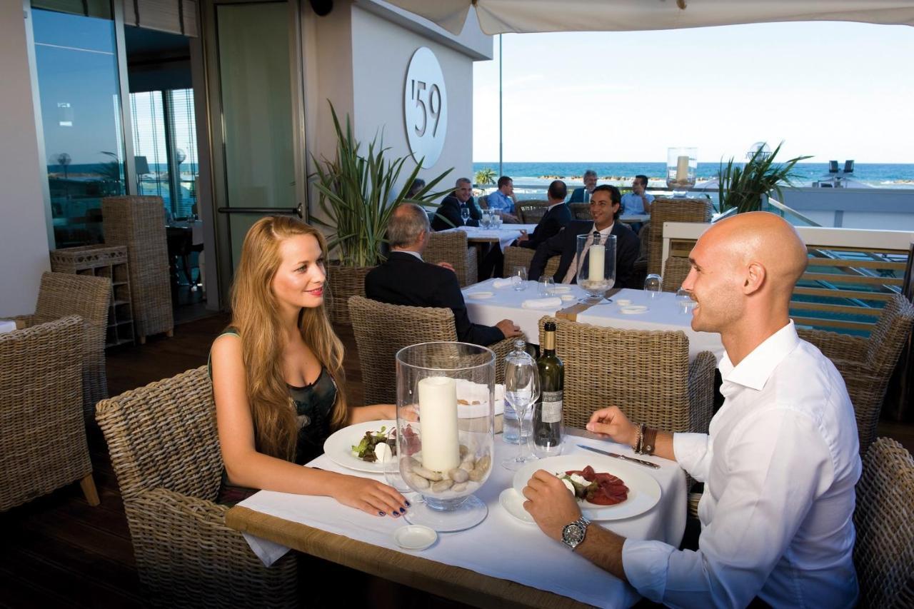 Excelsior Hotel, Spa & Lido Pesaro Exterior photo